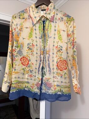 Gianfranco Ferré Cream Scenic Floral Button-Front Shirt Blue Hem size M